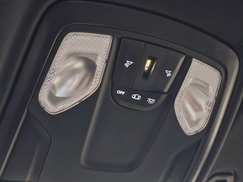 Used 2023 RAM 1500 Big Horn AWD/4WD image 17