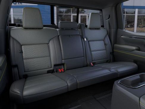 New 2026 Chevrolet Silverado 1500 ZR2 image 40