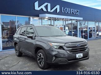 Used 2025 Subaru Forester Premium video 1