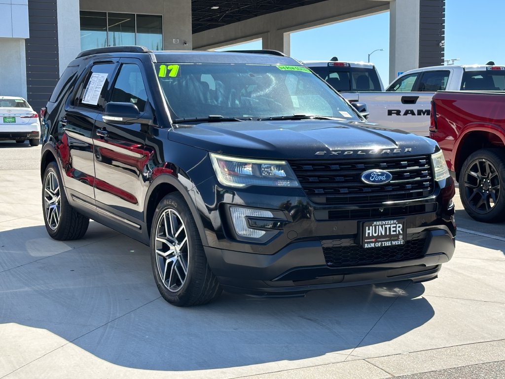 Used 2017 Ford Explorer Sport w/ Equipment Group 401A AWD/4WD image 12