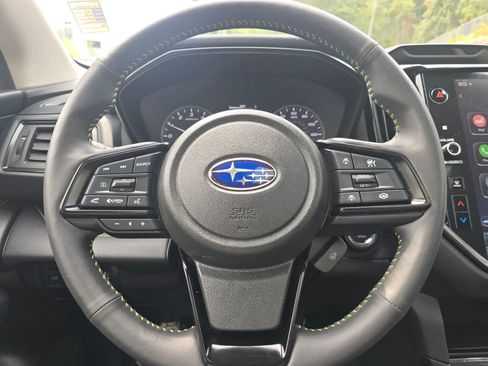 Certified 2025 Subaru Ascent Bronze Edition AWD/4WD image 11