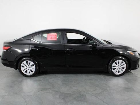 Certified 2025 Nissan Sentra S image 15