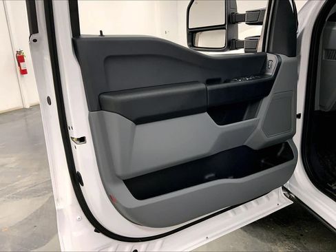 New 2026 Ford F350 XL image 9