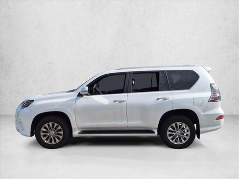 Used 2023 Lexus GX 460 Premium w/ Premium Plus Package AWD/4WD image 9
