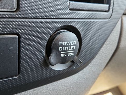 Used 2009 Dodge Ram 2500 Truck SXT RWD image 16