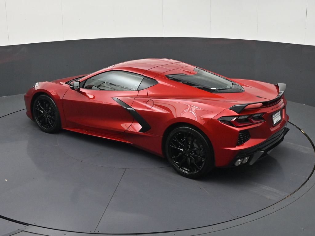 Used 2024 Chevrolet Corvette Stingray Coupe RWD image 33