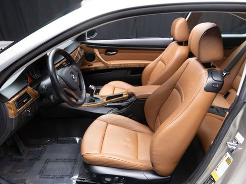 Used 2008 BMW 335i Coupe image 41