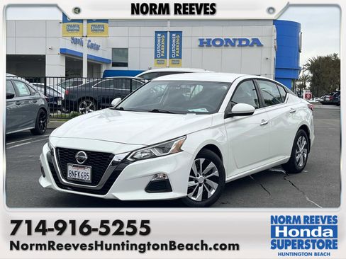 Used 2020 Nissan Altima 2.5 S image 1