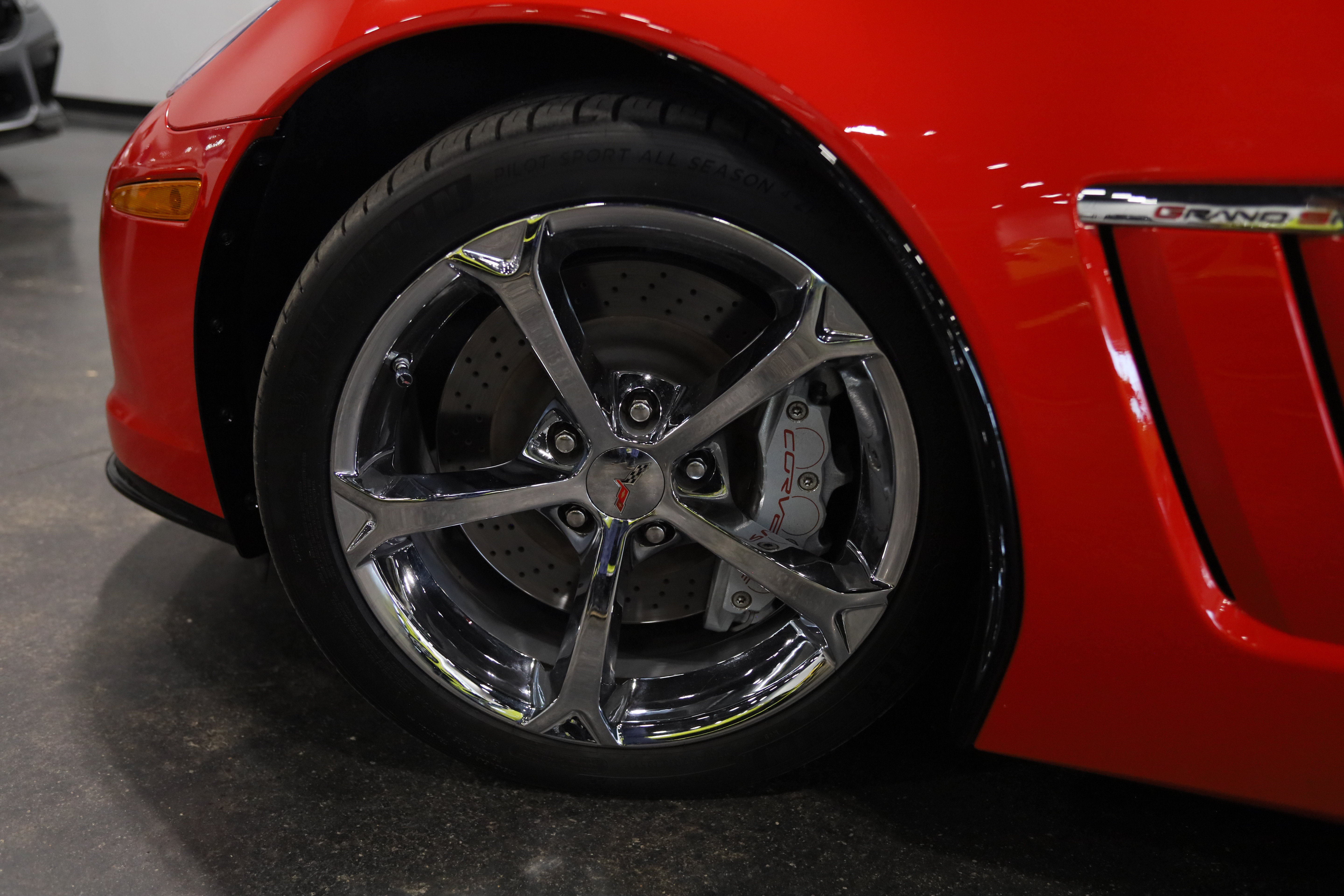 Used 2011 Chevrolet Corvette Grand Sport w/ Preferred Equipment Group RWD image 17