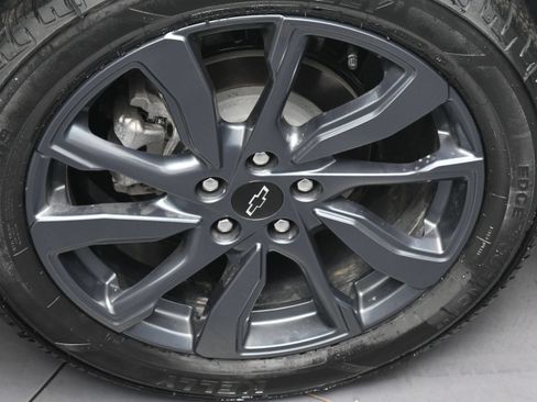 Used 2024 Chevrolet Equinox RS w/ RS Leather Package AWD/4WD image 14