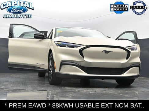 Used 2025 Ford Mustang Mach-E Premium AWD/4WD image 36