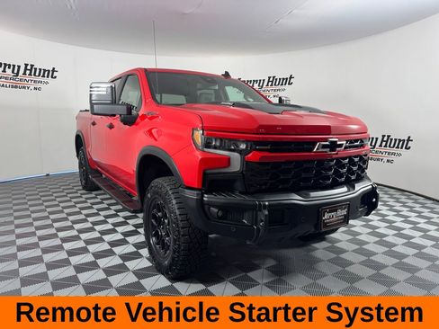 Used 2024 Chevrolet Silverado 1500 ZR2 w/ ZR2 Bison Edition image 5
