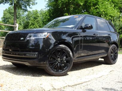 New 2025 Land Rover Range Rover SE