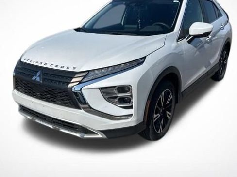 Used 2024 Mitsubishi Eclipse Cross SE image 3