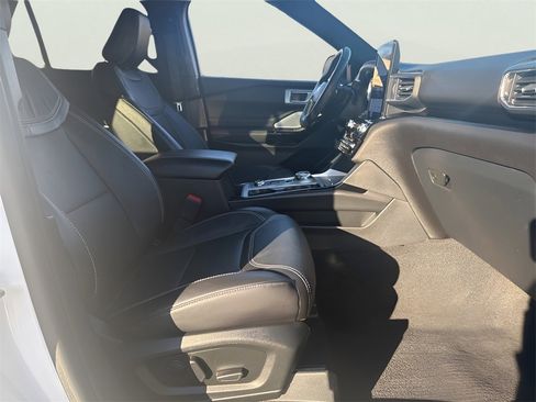 Used 2023 Ford Explorer ST w/ Equipment Group 401A image 21