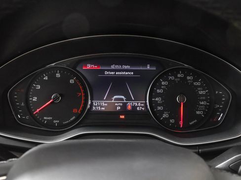 Used 2022 Audi Q5 2.0T Premium w/ Convenience Package image 29