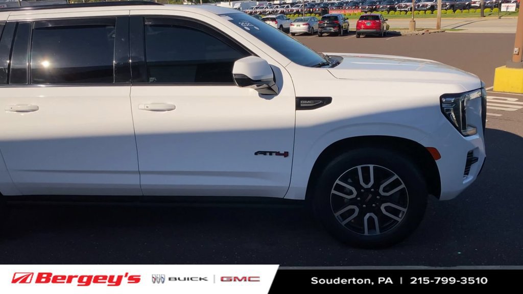 Used 2021 GMC Yukon XL AT4 w/ AT4 Premium Plus Package AWD/4WD image 2