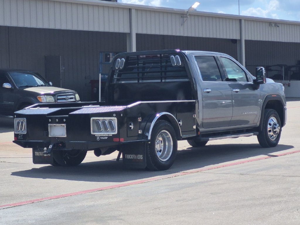 Used 2025 GMC Sierra 3500 SLT w/ Texas SLT Premium Package AWD/4WD image 6