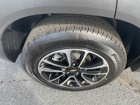 Used 2025 Chevrolet TrailBlazer LT w/ Convenience Package image 8