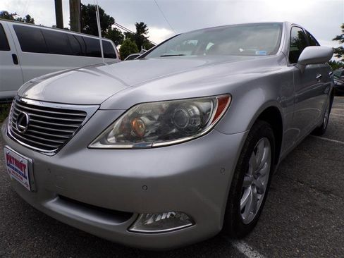 Used 2009 Lexus LS 460 AWD image 3