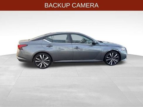 Used 2022 Nissan Altima 2.5 SR image 8