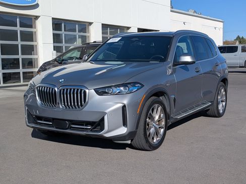 Used 2024 BMW X5 xDrive40i image 10