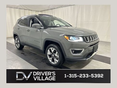Used 2020 Jeep Compass Limited w/ Safety & Security Group image 1