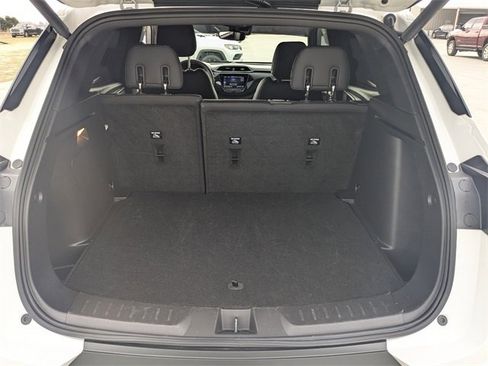 Used 2023 Chevrolet TrailBlazer ACTIV w/ Sun and Liftgate Package image 12