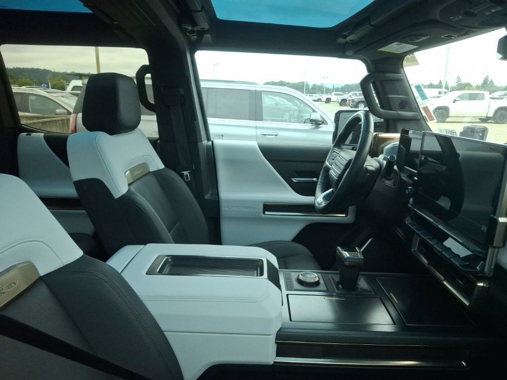 Certified 2022 GMC Hummer EV Edition 1 w/ LPO, Illumination Package AWD/4WD image 14