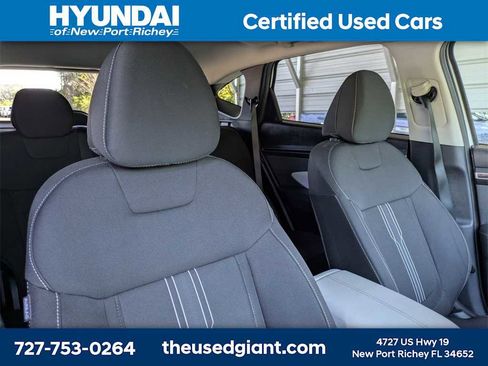 Certified 2022 Hyundai Tucson SEL w/ Convenience Package image 6