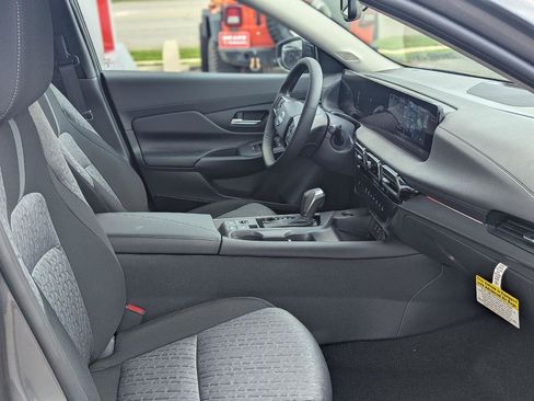 New 2026 Nissan Sentra SV w/ SV Convenience Package FWD image 15
