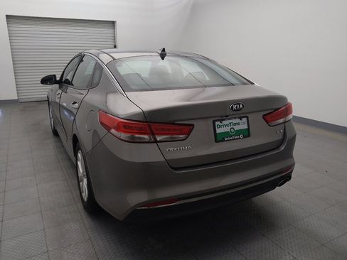 Used 2016 Kia Optima EX image 6