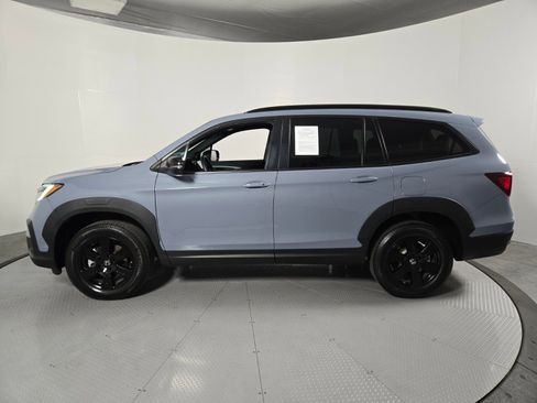Used 2022 Honda Pilot TrailSport image 7
