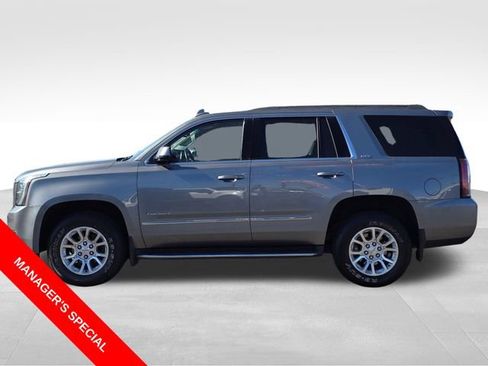 Used 2018 GMC Yukon SLT w/ HD Trailering Package AWD/4WD image 2