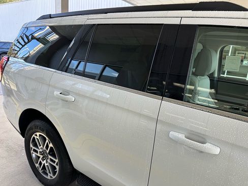 New 2025 Ford Expedition Active image 10