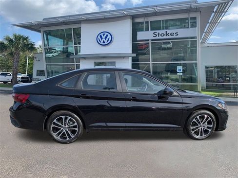 New 2026 Volkswagen Jetta Sport image 3