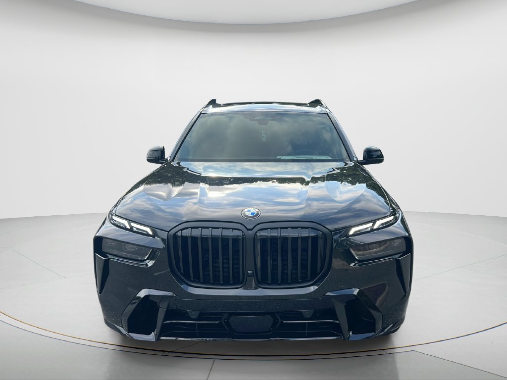 New 2027 BMW X7 xDrive40i w/ M Sport Package AWD/4WD image 2