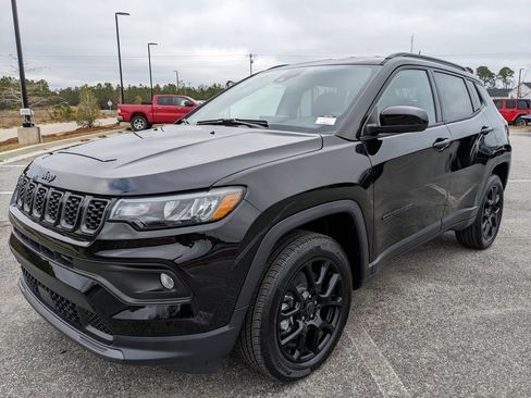 New 2026 Jeep Compass Latitude image 58