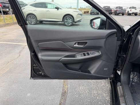 New 2026 Nissan Sentra SR w/ SR Premium Package FWD image 12