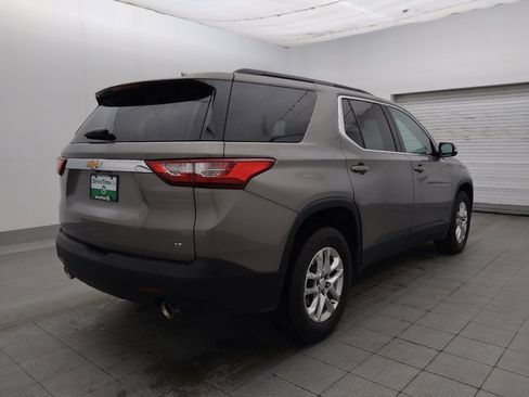 Used 2019 Chevrolet Traverse LT FWD image 10