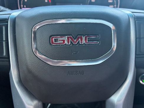 Used 2022 GMC Sierra 1500 SLT w/ X31 Off-Road Package image 18