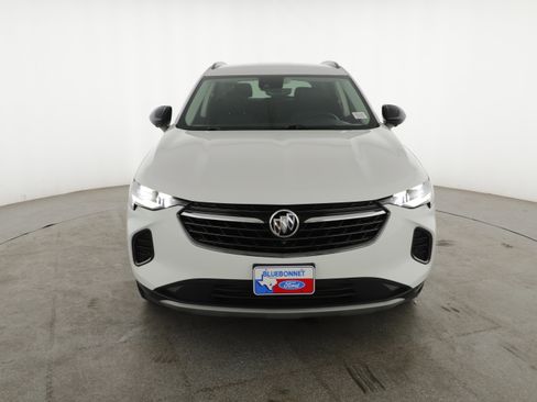Used 2022 Buick Envision Essence w/ Technology Package II image 3