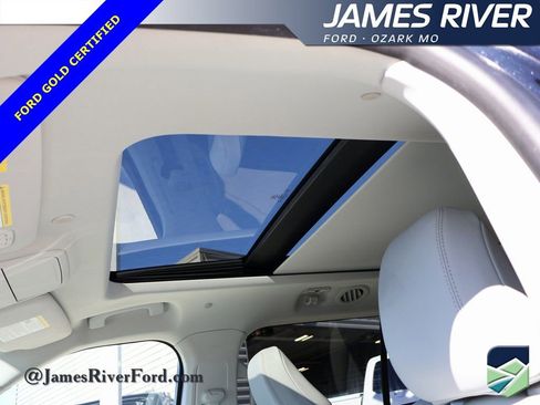 Certified 2025 Ford Explorer Platinum w/ LUX Leather Package image 27