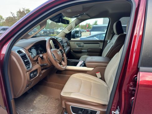 Used 2021 RAM 1500 Laramie image 10