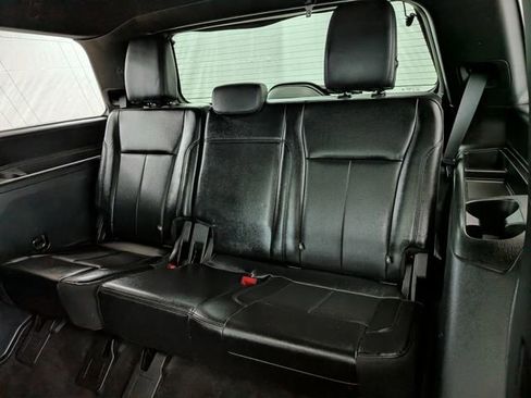 Certified 2021 Ford Expedition XLT w/ FX4 Off-Road Package image 20