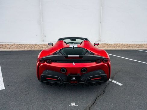 Used 2025 Ferrari SF90 Spider AWD/4WD image 4