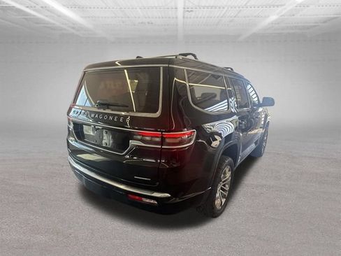 Used 2022 Jeep Grand Wagoneer Series II w/ Premium Group II AWD/4WD image 15
