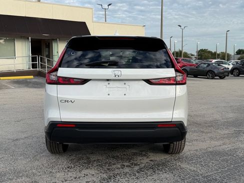 Used 2025 Honda CR-V EX image 6