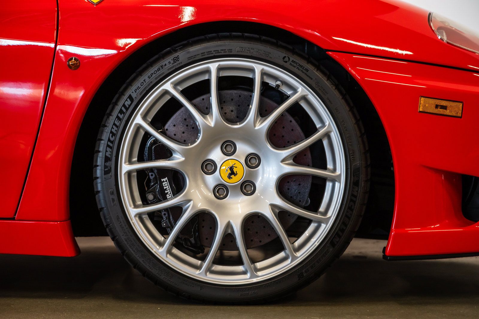 Used 2004 Ferrari 360 Challenge Stradale RWD image 15