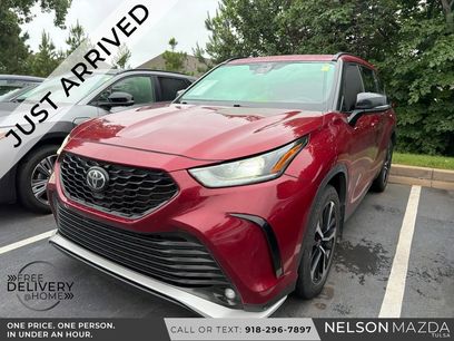 Used 2022 Toyota Highlander XSE